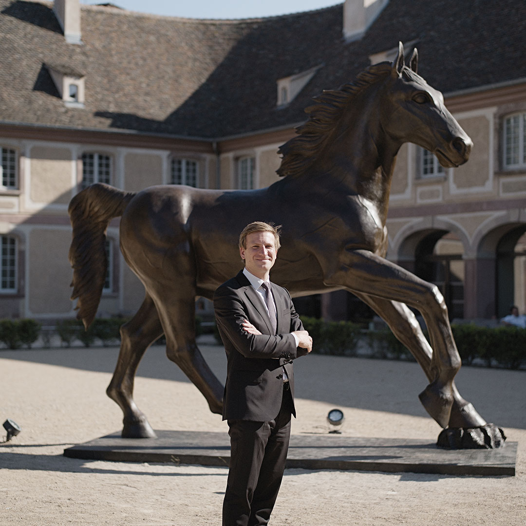 Hors-série Ks Groupe - Maxime Muller, directeur de la brasserie Les Haras à Strasbourg. Photo : Henri Vogt