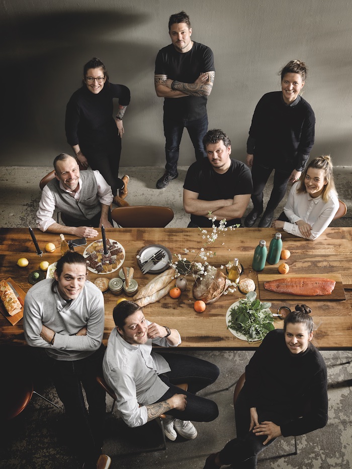 Olivier Meyer, Carole Eckert, Antoine Kuster, Guillaume Besson, Agata Felluga, Anouk Bonnet. En bas : Romain Creutzmeyer, Xavier Jarry, Bérangère Pelissard, chefs et cheffes © Alexis Delon / Preview