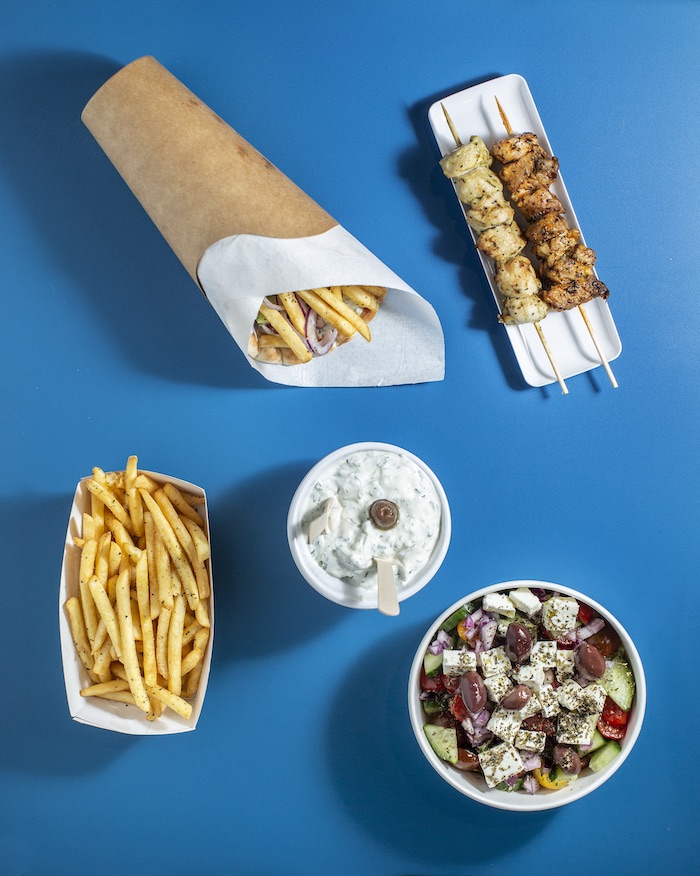 Les souvlaki, en sandwich pita ou en brochettes du restaurant Yamas à Strasbourg © Christophe Urbain