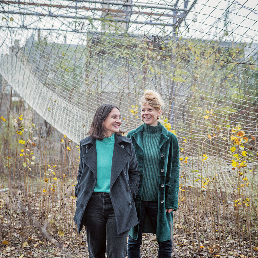 ZUT-STRASBOURG—Marisol Abeilhe Godard et Gwendoline Dulat, ateliers graphiques Terrains Vagues et BIG, photographiée à la Virgule. ©Jésus s. Baptista